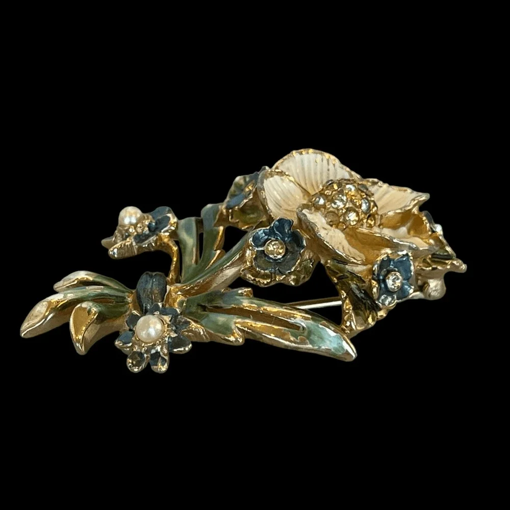 RARE 1940’s Signed Reja Flower Rhinestone Pearl Brooch Pin